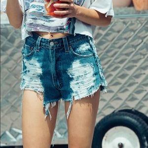 LF Sexy Adriana ripped denim mini skirt💖🌸 NWT